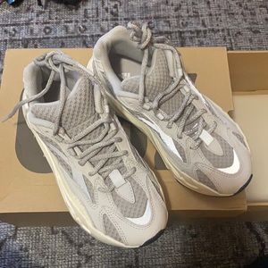 Yeezy Boost 700 static